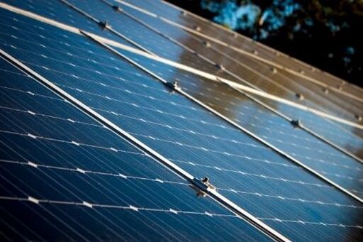 solar panel installation in Manitoba